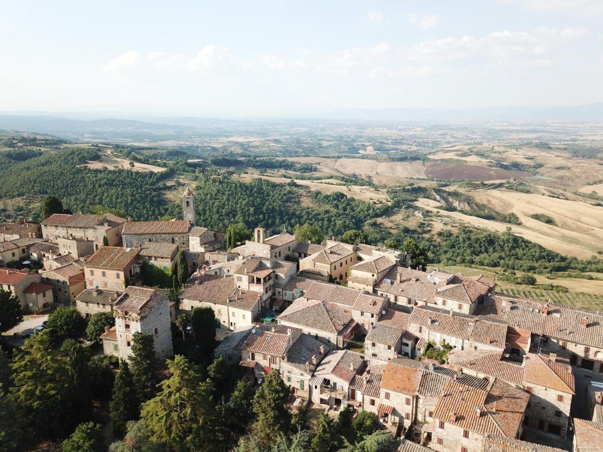 MontefollonicoLa Fraternita别墅 外观 照片