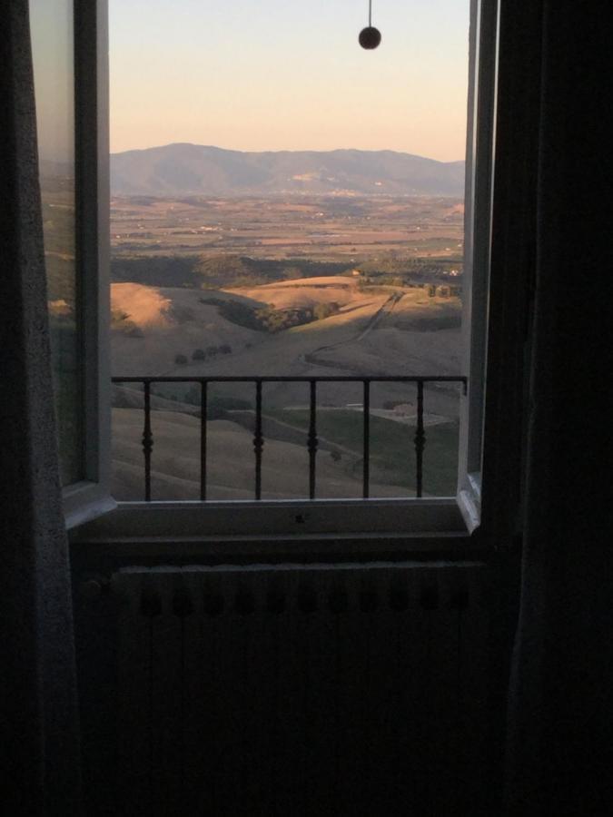 MontefollonicoLa Fraternita别墅 外观 照片