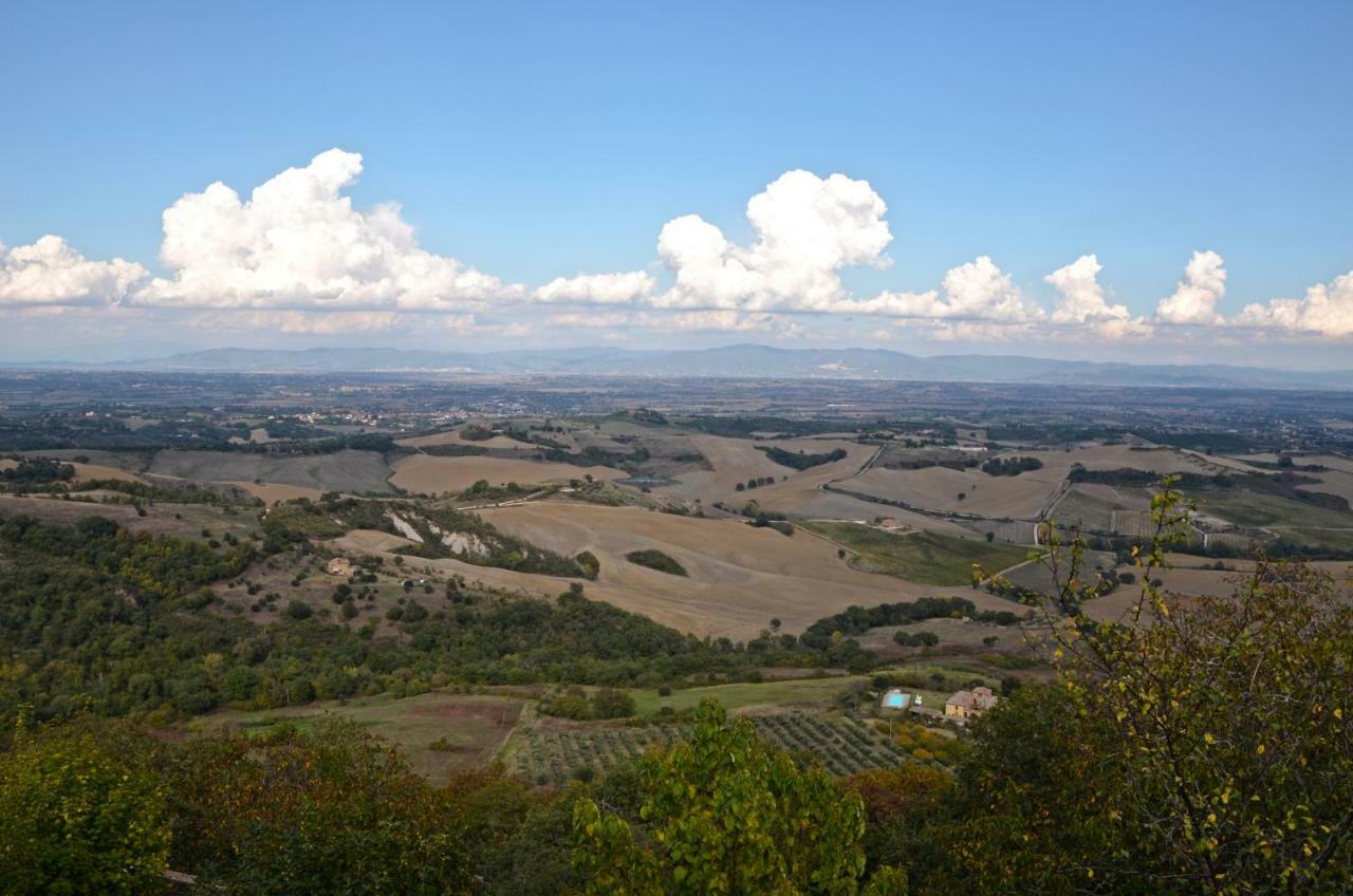 MontefollonicoLa Fraternita别墅 外观 照片