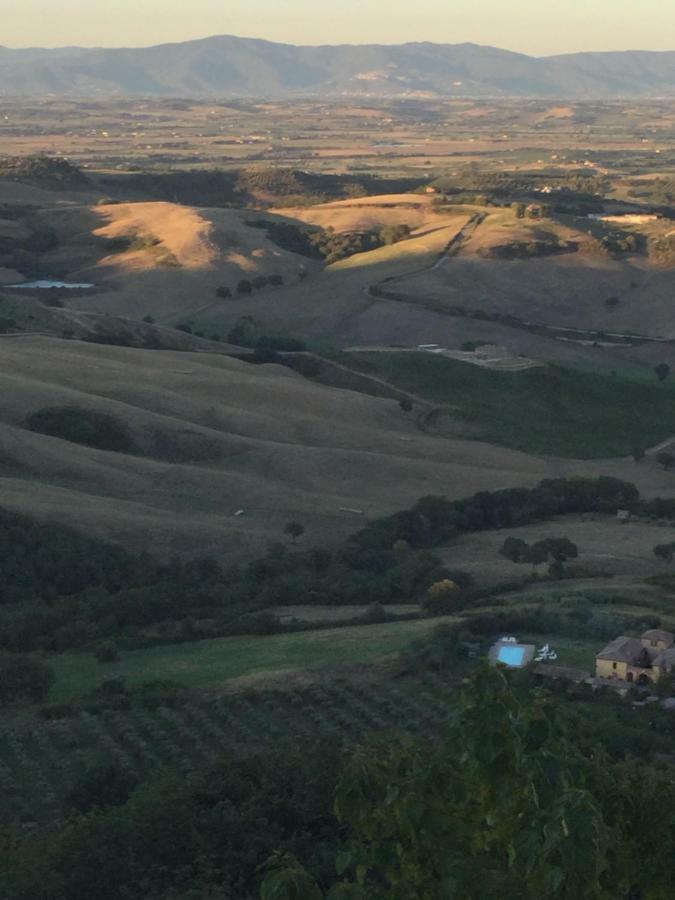 MontefollonicoLa Fraternita别墅 外观 照片